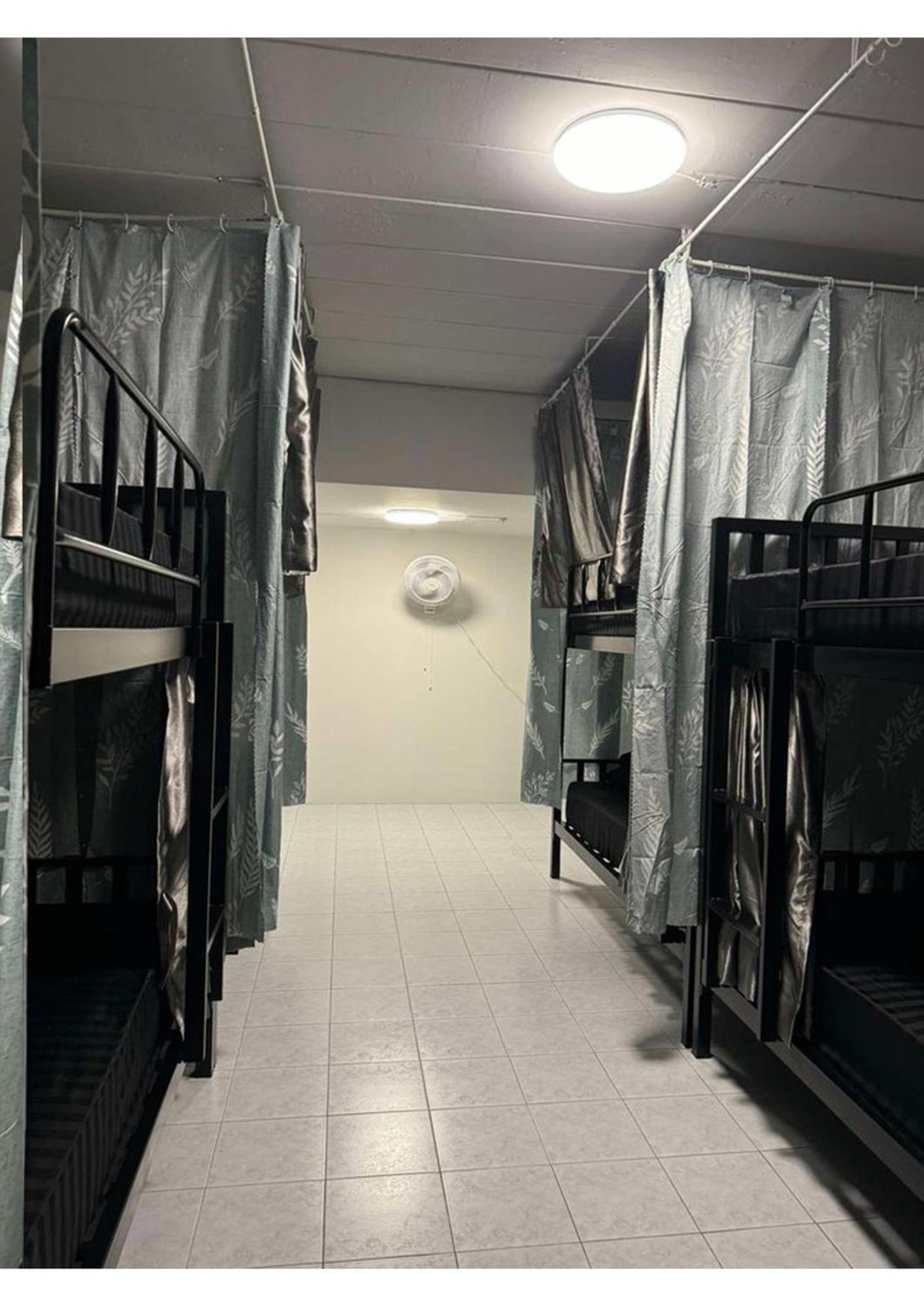 צ'יאנג מאי Mahar Hostel Chiangmai מראה חיצוני תמונה