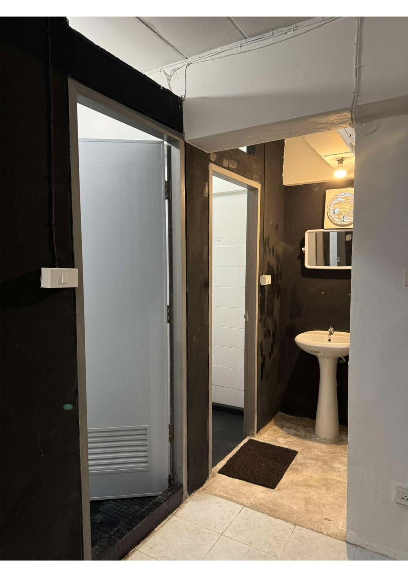 צ'יאנג מאי Mahar Hostel Chiangmai מראה חיצוני תמונה