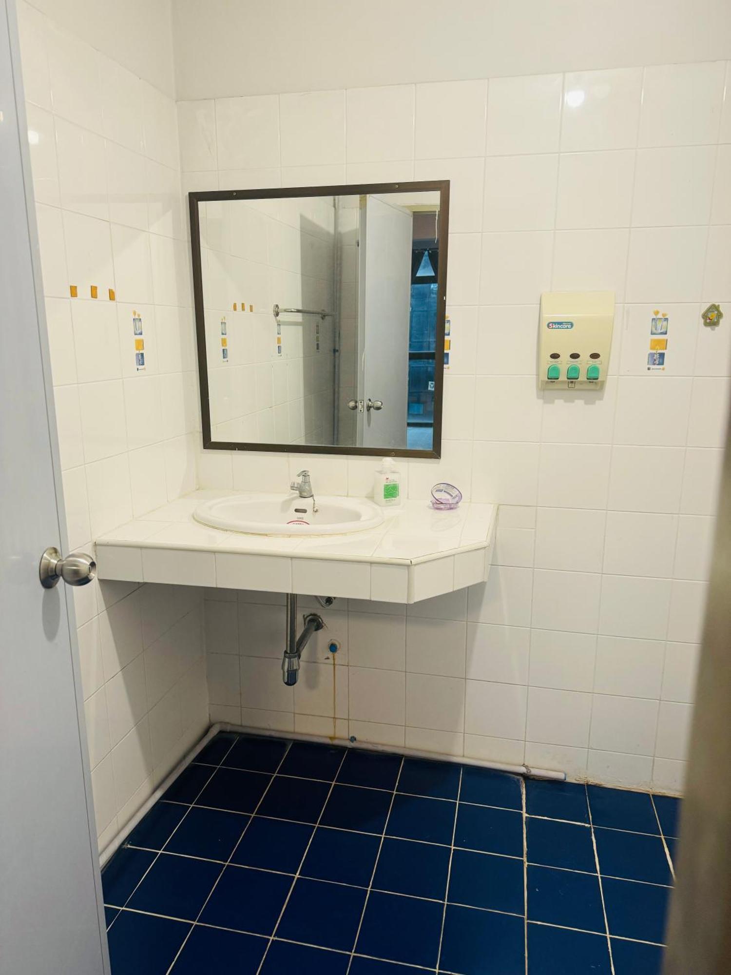 צ'יאנג מאי Mahar Hostel Chiangmai מראה חיצוני תמונה